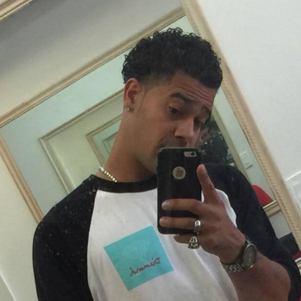 Meet your Posher, Esteban